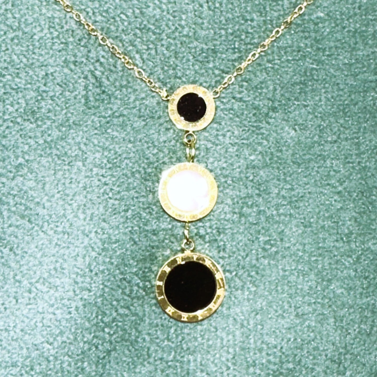 Dreier Perlmutt Kette