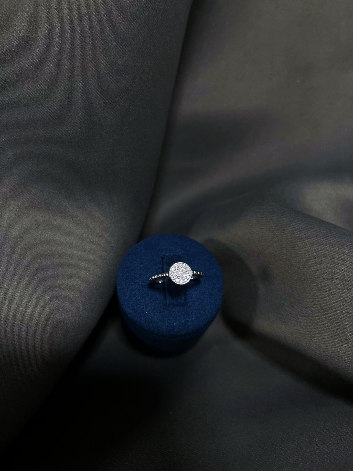 Funkelnder Kreis Ring