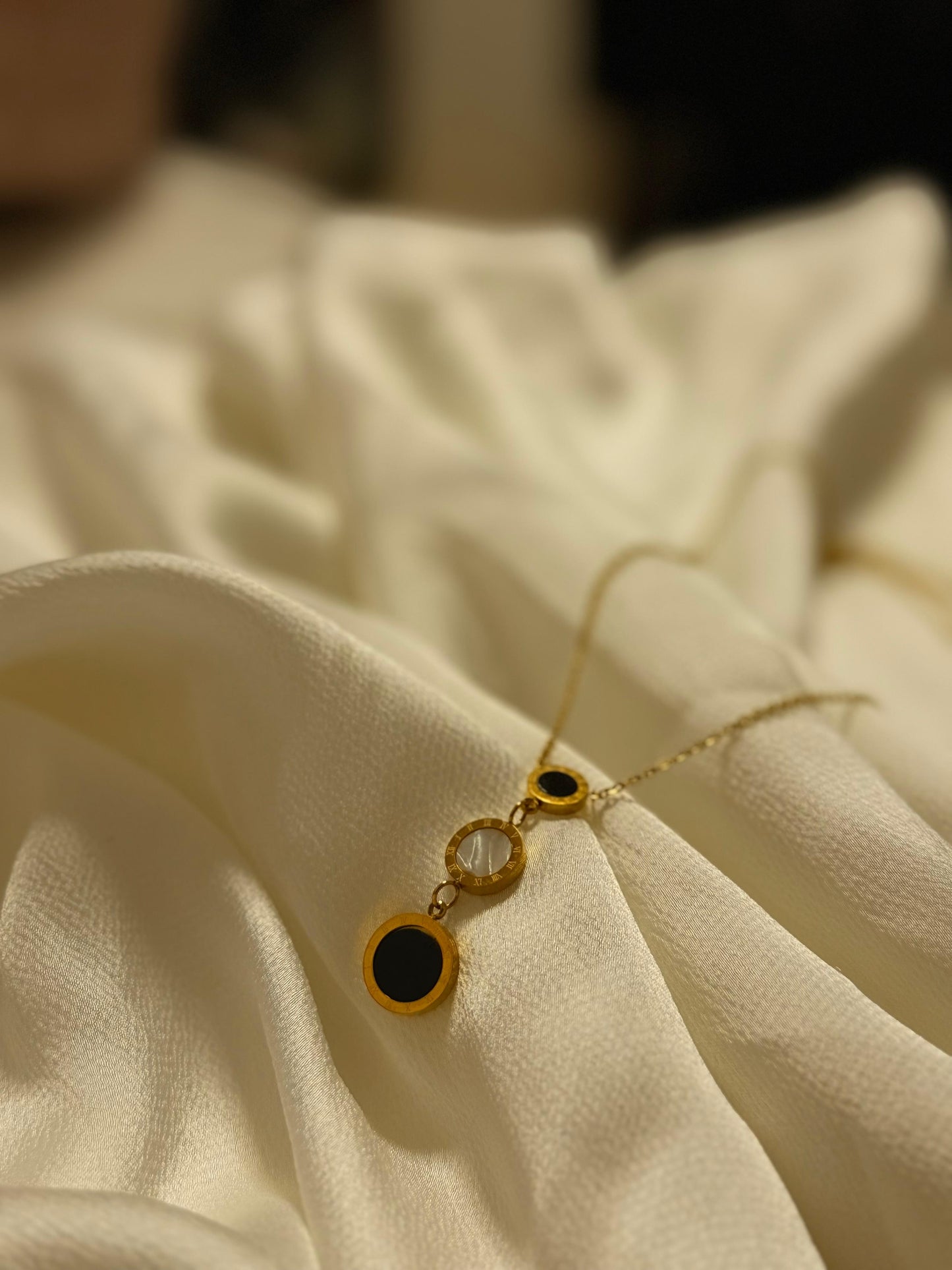 Dreier Perlmutt Kette